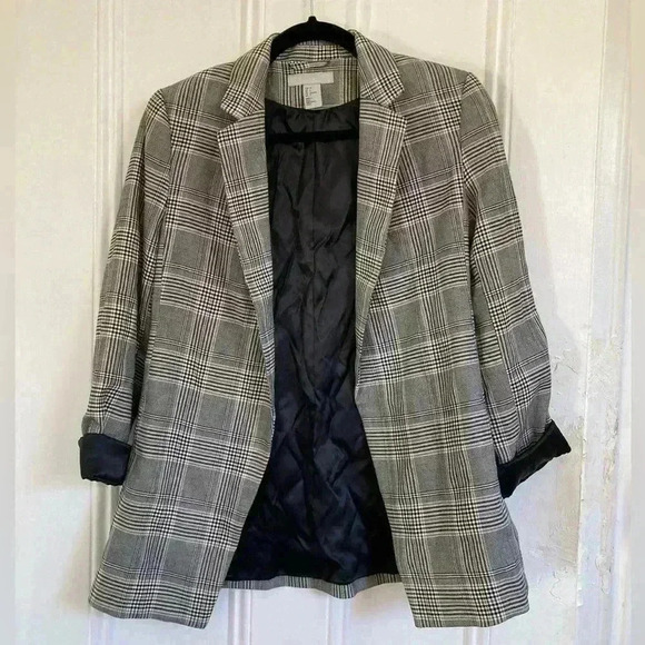 H&M Jackets & Blazers - H&M Open Front Plaid Gray Blazer